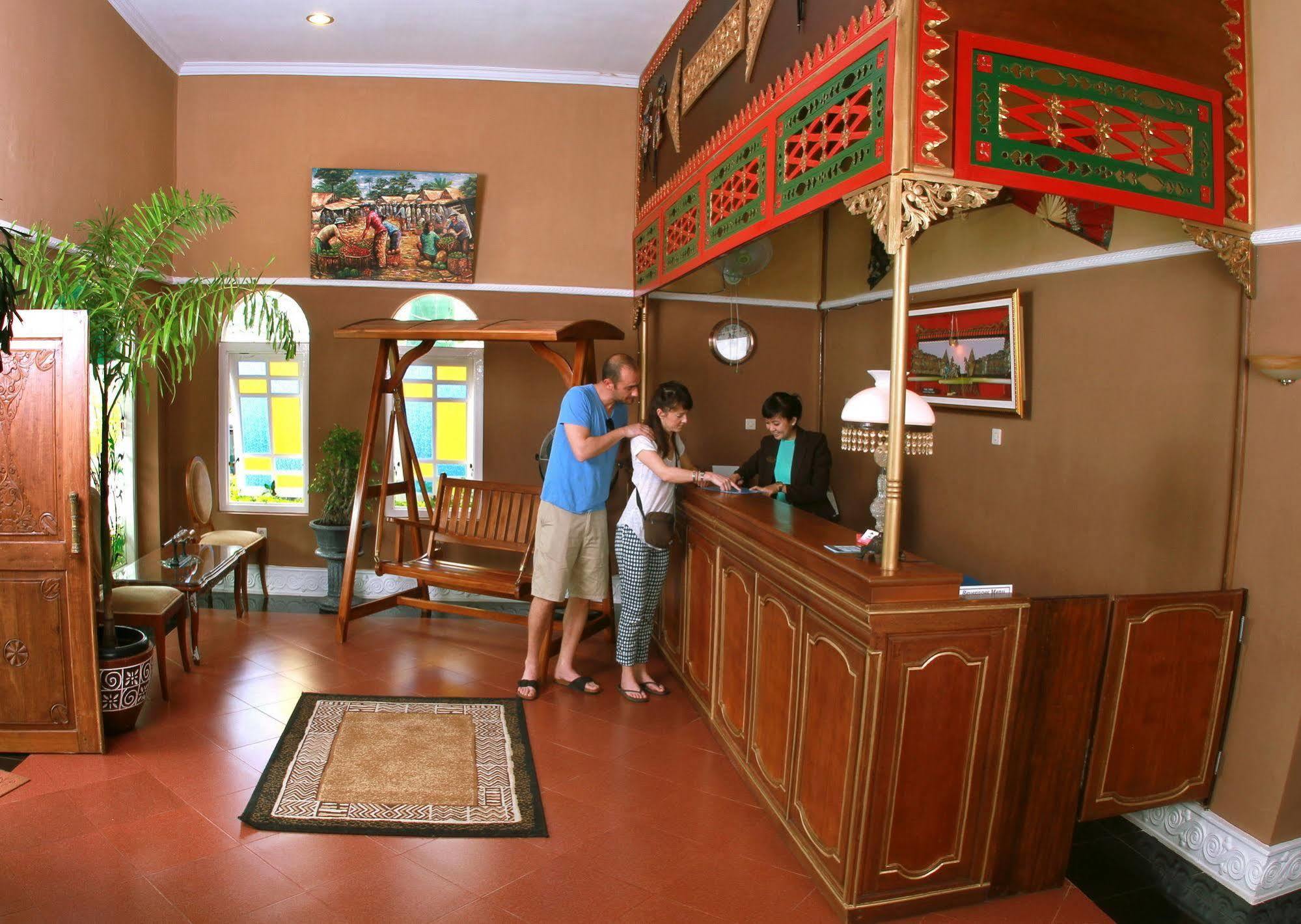 Diana Hotel Jogja Jogyakarta Zewnętrze zdjęcie