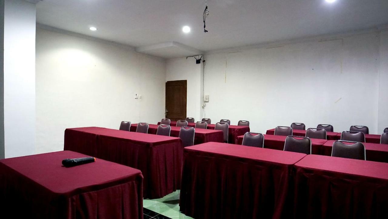 Diana Hotel Jogja Jogyakarta Zewnętrze zdjęcie