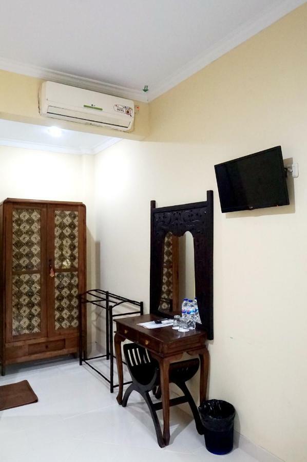 Diana Hotel Jogja Jogyakarta Zewnętrze zdjęcie