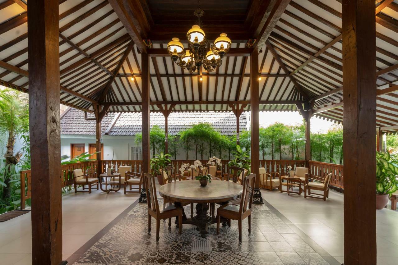 Diana Hotel Jogja Jogyakarta Zewnętrze zdjęcie
